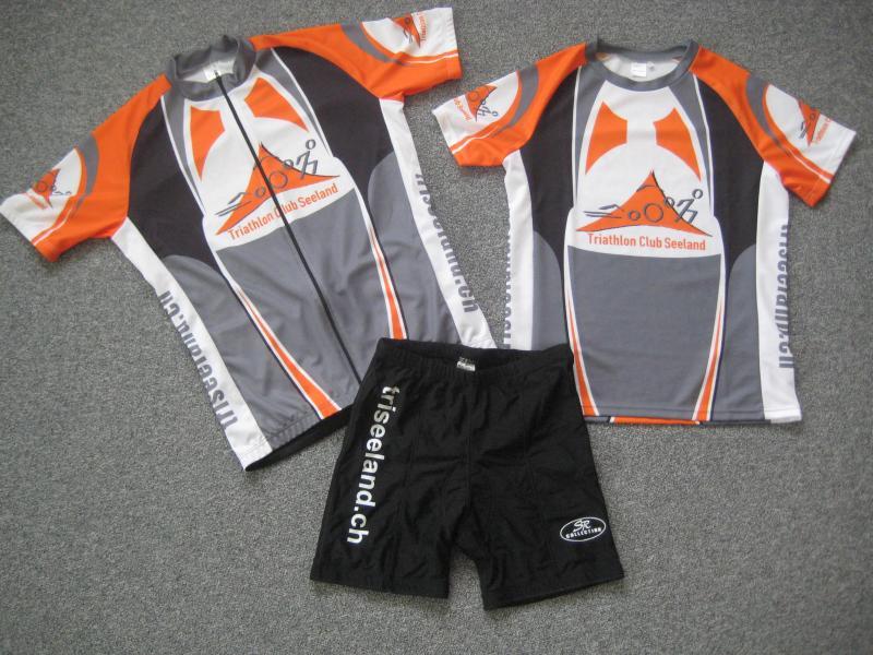 20090429_TriCS-Bekleidung-2009.jpg