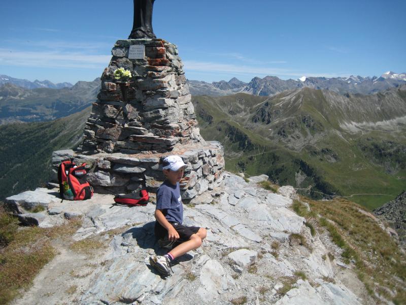 20090805_Nax_wandern_Joel_Felix_012_Mont_Noble.jpg