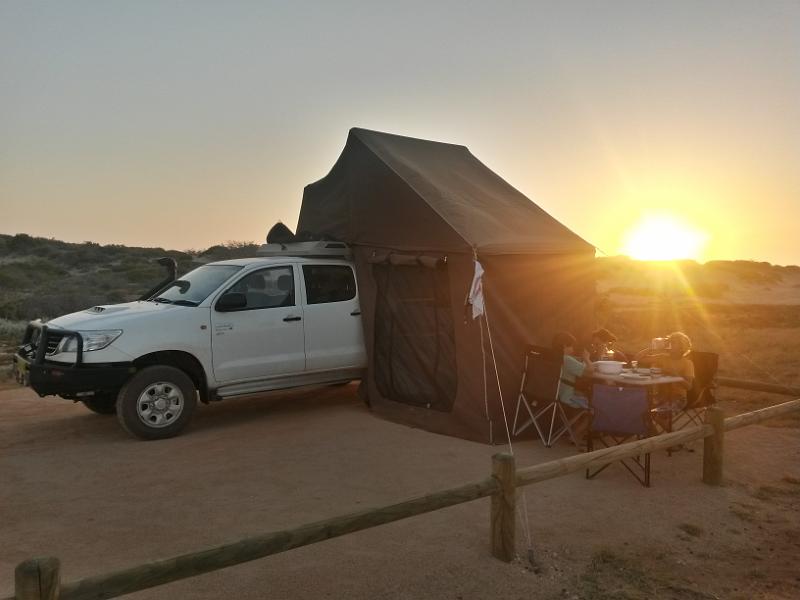 20131004_181129.jpg - Tulki Beach Camp