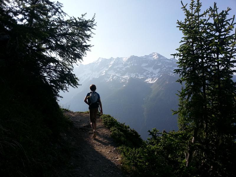 20130714_084302.jpg - 14.7. Lötschental Höhenweg - 3-Tages-Wanderung mit Joel