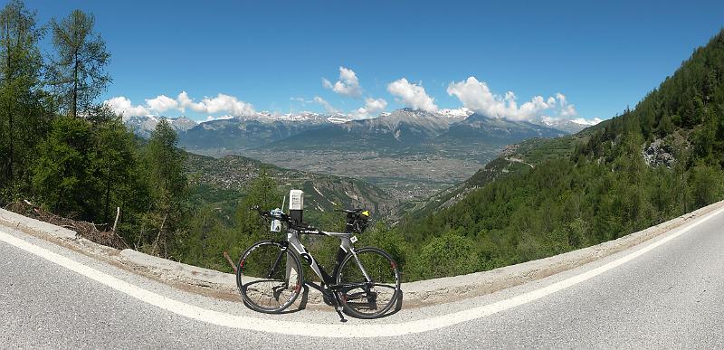 20140531_130434.jpg - 31.5. Radtour ins VAl d'Hérens - Aussicht ins Rhonetal