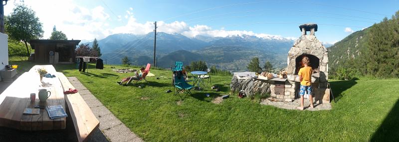 20140531_175638.jpg - 31.5. Relaxen und Grillierenvor Chalet