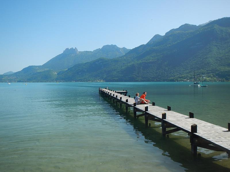 20140608_161419.jpg - 8.6. Steg beim Campingplatz in Doussard am Lac d'Annecy