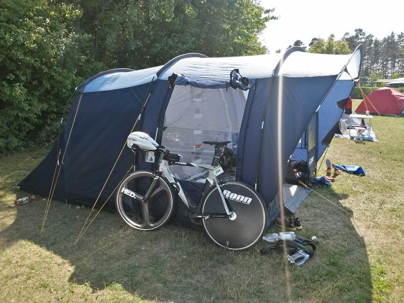 20140719_160733.jpg - 19.7. Zelten am Rothsee bei der Challenge Roth