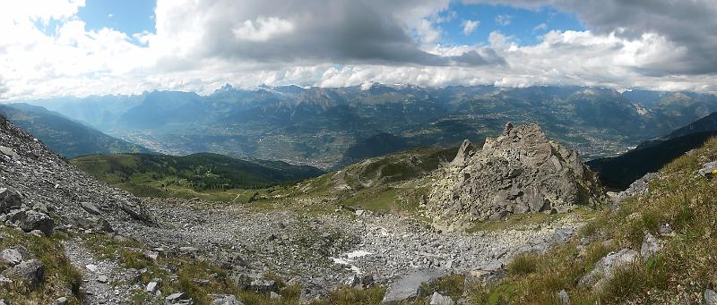 20140808_160353.jpg - 8.8.  am Mont Noble - Aussicht aufs Rhonetal