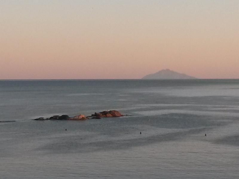 20140926_185407.jpg - 26.9. Abendstimmung in Cavoli mit Monte Christo