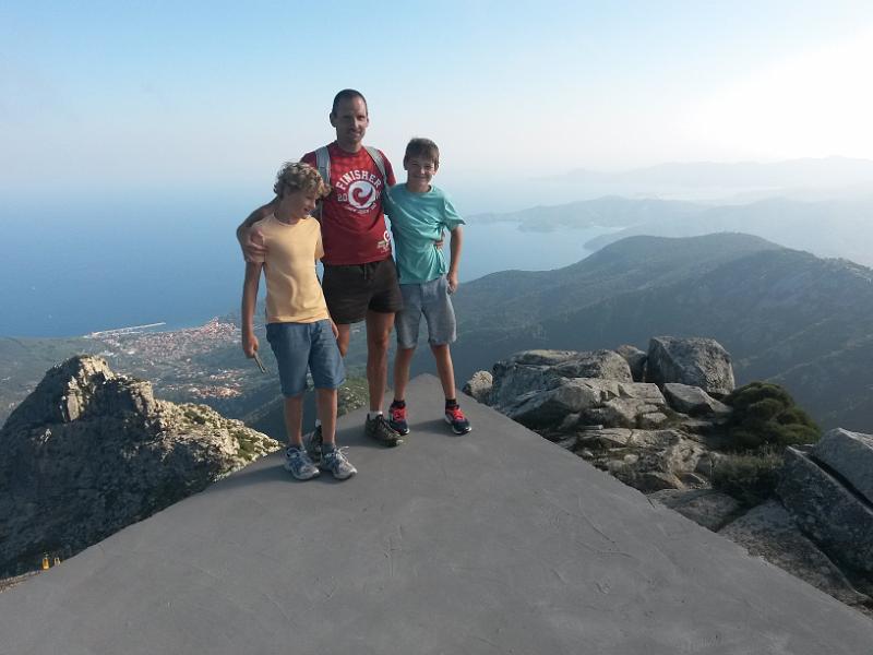 20141003_102002.jpg - 3.10. Wanderun g zum Monte Capanne und weiter über Calanche zu Monte Perone