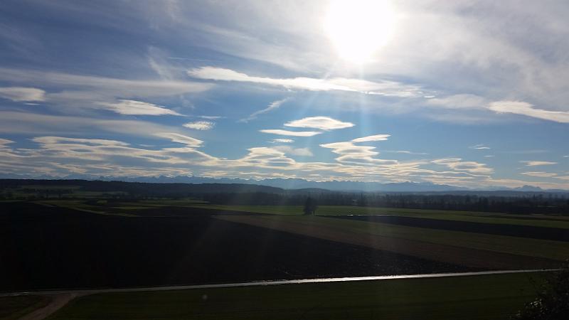20141219_121240.jpg - 19.12. Bliock Richtung Alpen beim Radtraining