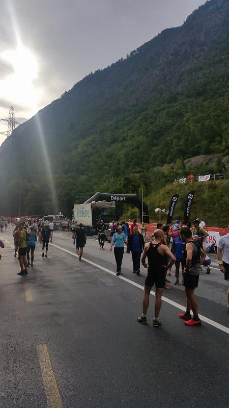 20150809_085539.jpg - 9.8. Start Sierre-Zinal