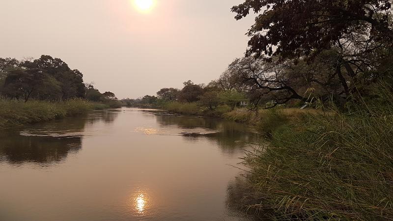 20160928_073817.jpg - 26.9. Mobola Lodge am Okavango